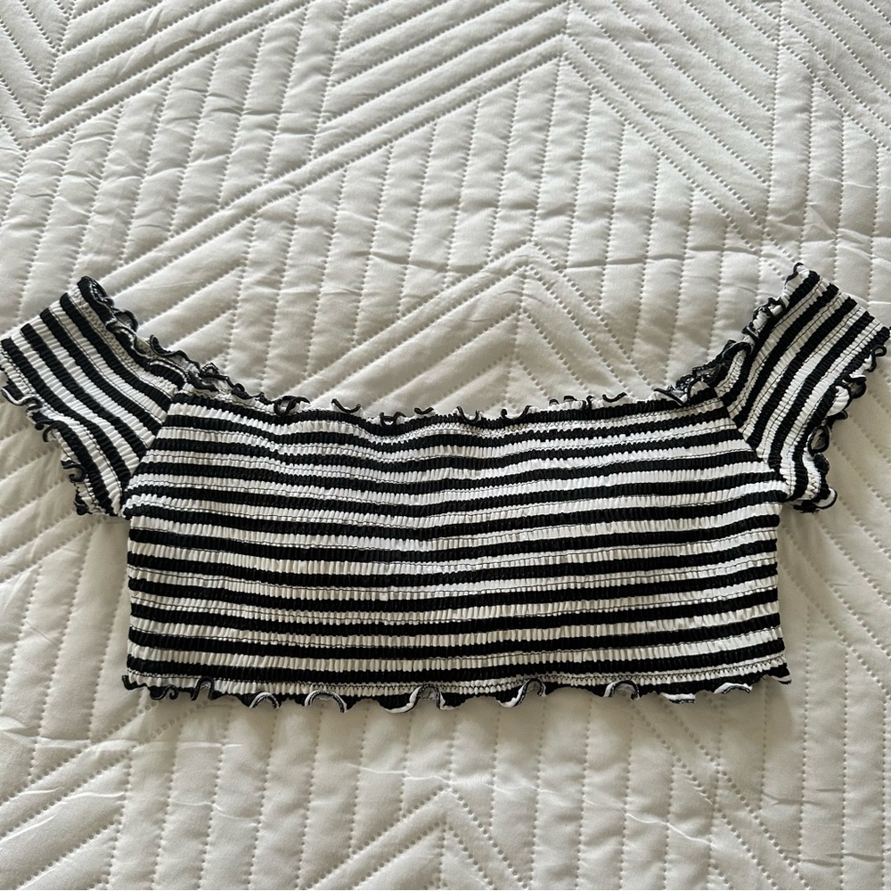 Victoria Secret PINK off-the-shoulder Swim Top - Picture 2 of 4